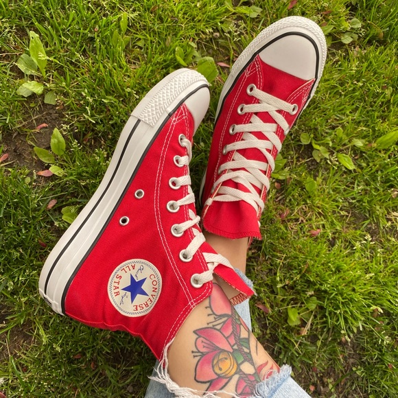 Converse Shoes - Red Unisex Chuck Taylor All Star High Tops